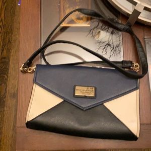 Envelope style crossbody purse